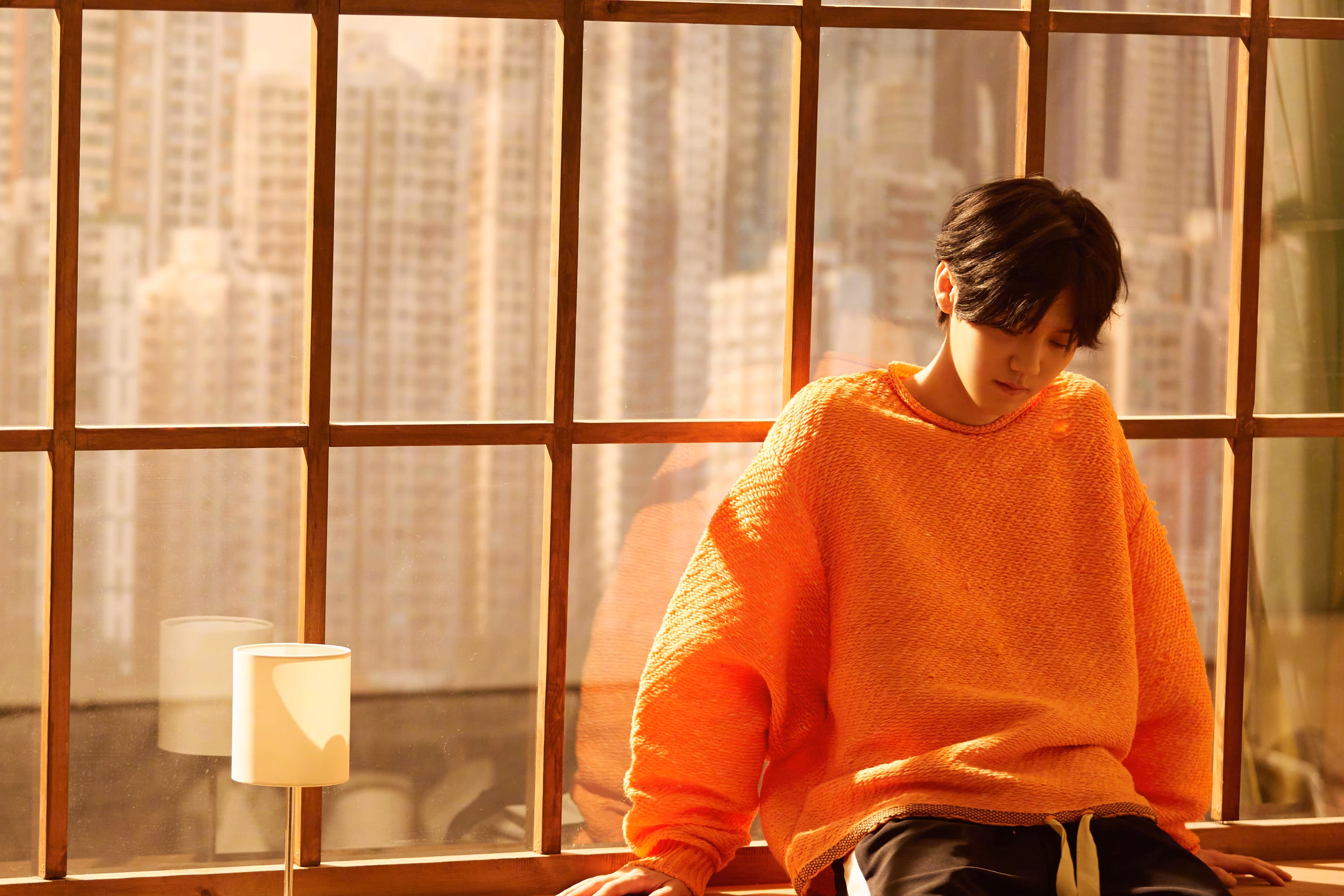 爱游戏app-最受关注：王强表现抢眼，荣获本场最佳球员称号！，足球运动员王强