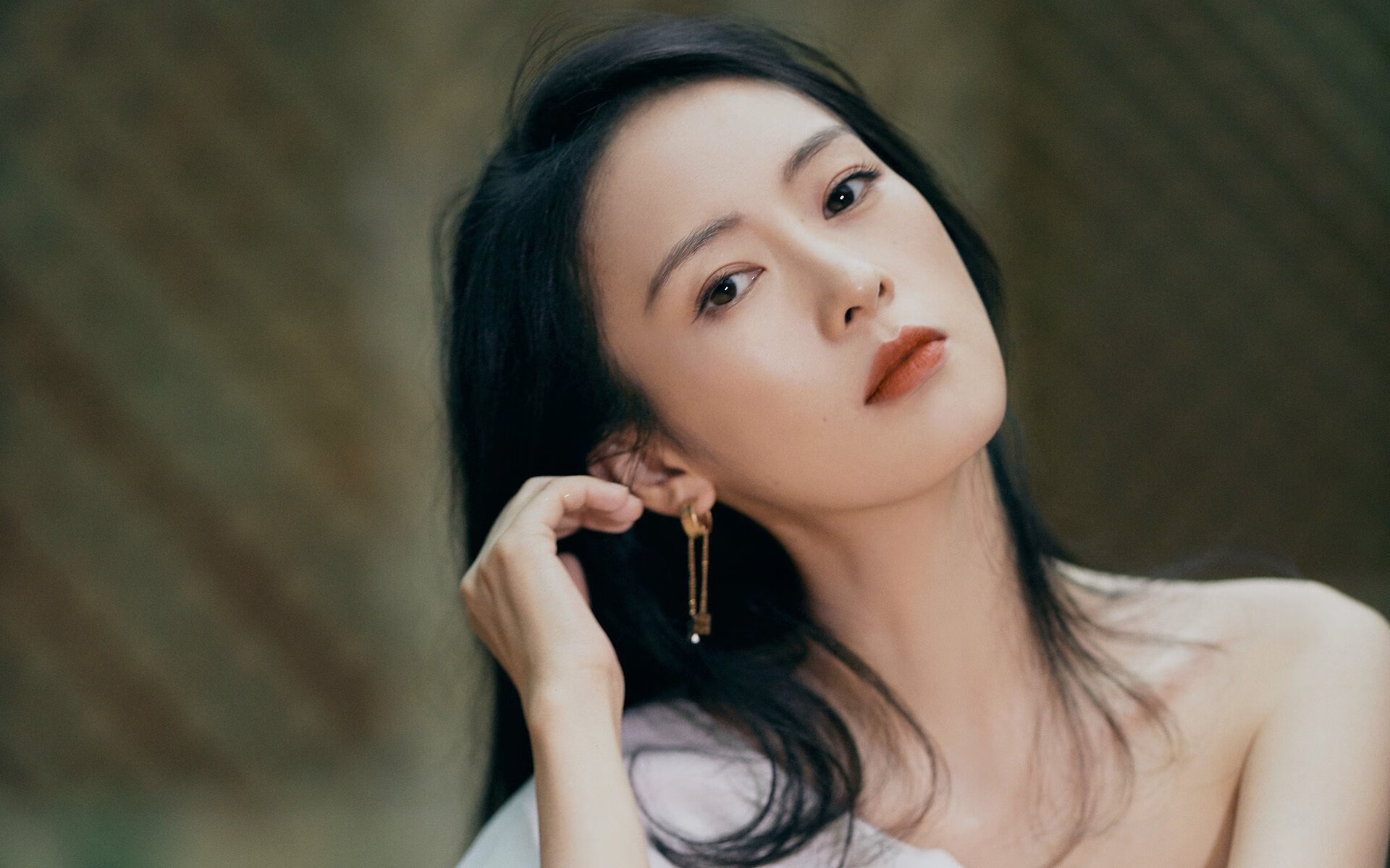 男子仰泳德国选手首次突破53秒，仰泳纪录