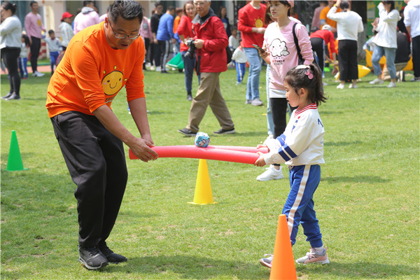 关于爱游戏体育:运动员的家庭支持:成功的背后的信息 关于爱游戏体育:运动员的家庭支持:成功的背后的信息