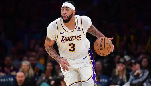 爱游戏体育:湖人队新赛季:戴维斯能否摆脱伤病困扰,重返巅峰?的简单介绍 爱游戏体育:湖人队新赛季:戴维斯能否摆脱伤病困扰,重返巅峰?的简单介绍