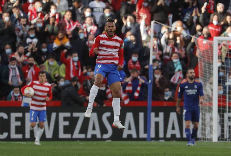 关于爱游戏体育：西甲格拉纳达的欧战奇迹的信息