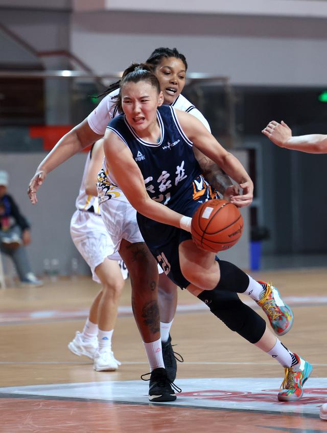 爱游戏体育:WCBA:球员的奋斗故事,激励更多人追逐篮球梦想的简单介绍 爱游戏体育:WCBA:球员的奋斗故事,激励更多人追逐篮球梦想的简单介绍