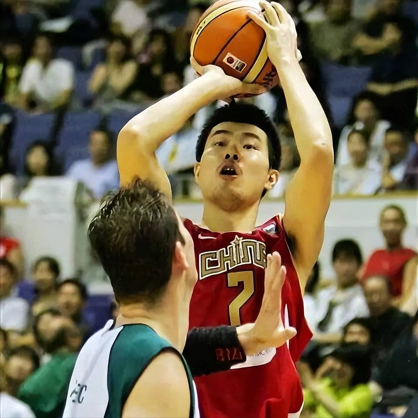 爱游戏体育：中国男篮：归化球员，能否成为中国篮球的催化剂？的简单介绍