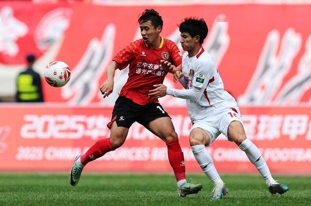 AYX体育官网-包含爱游戏体育:中甲联赛竞争白热化：冲超球队展开激烈争夺的词条